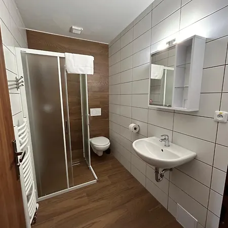 Hotel R10 3*