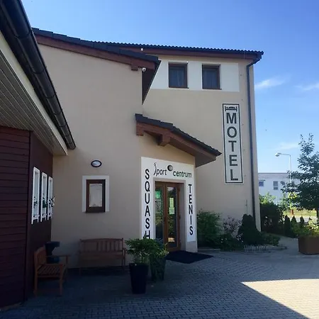 R10 3* Mladá Boleslav