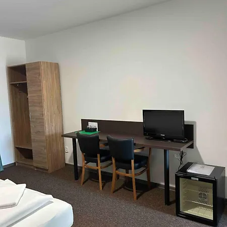 Hotel R10